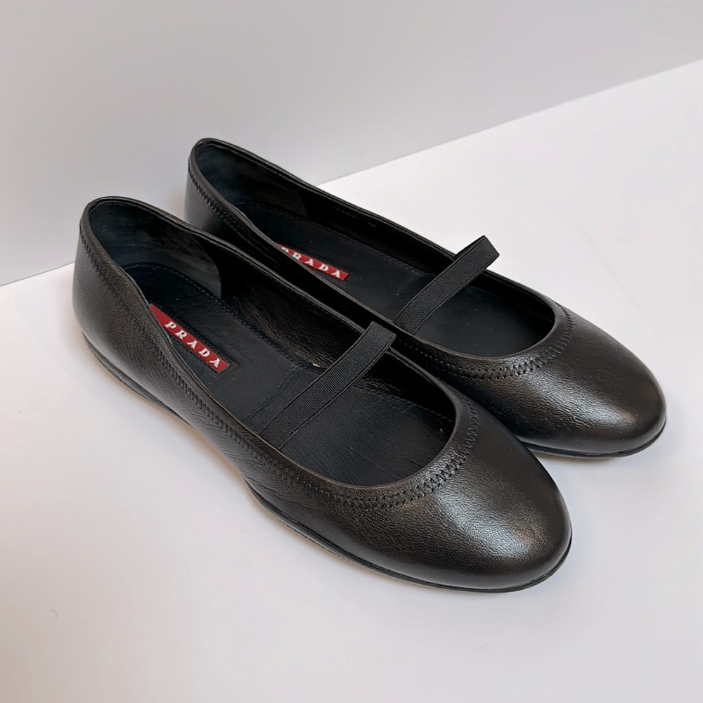 Prada ballet flats black size 35. Gently used